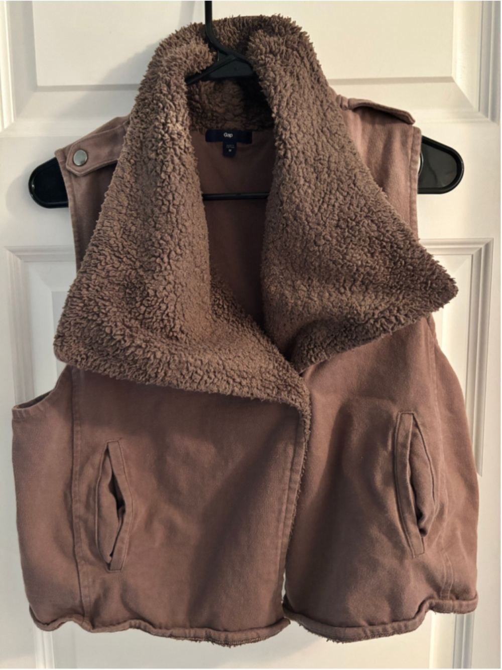 Gap Holiday 2011 Drape Front Sherpa boho Suede Vest Mauve Taupe size medium
